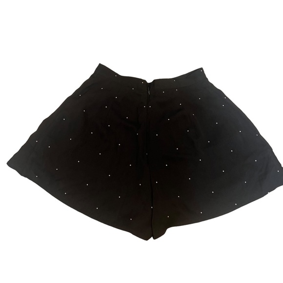 Fifth Label Shorts - Picture 2 of 5